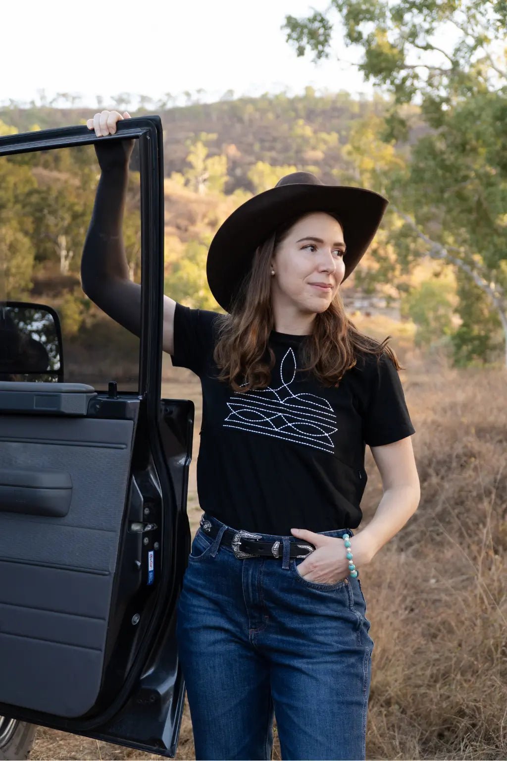 Classic Breastfeeding Tee | Western Boot Stitch TittyTees Breastfeeding Apparel