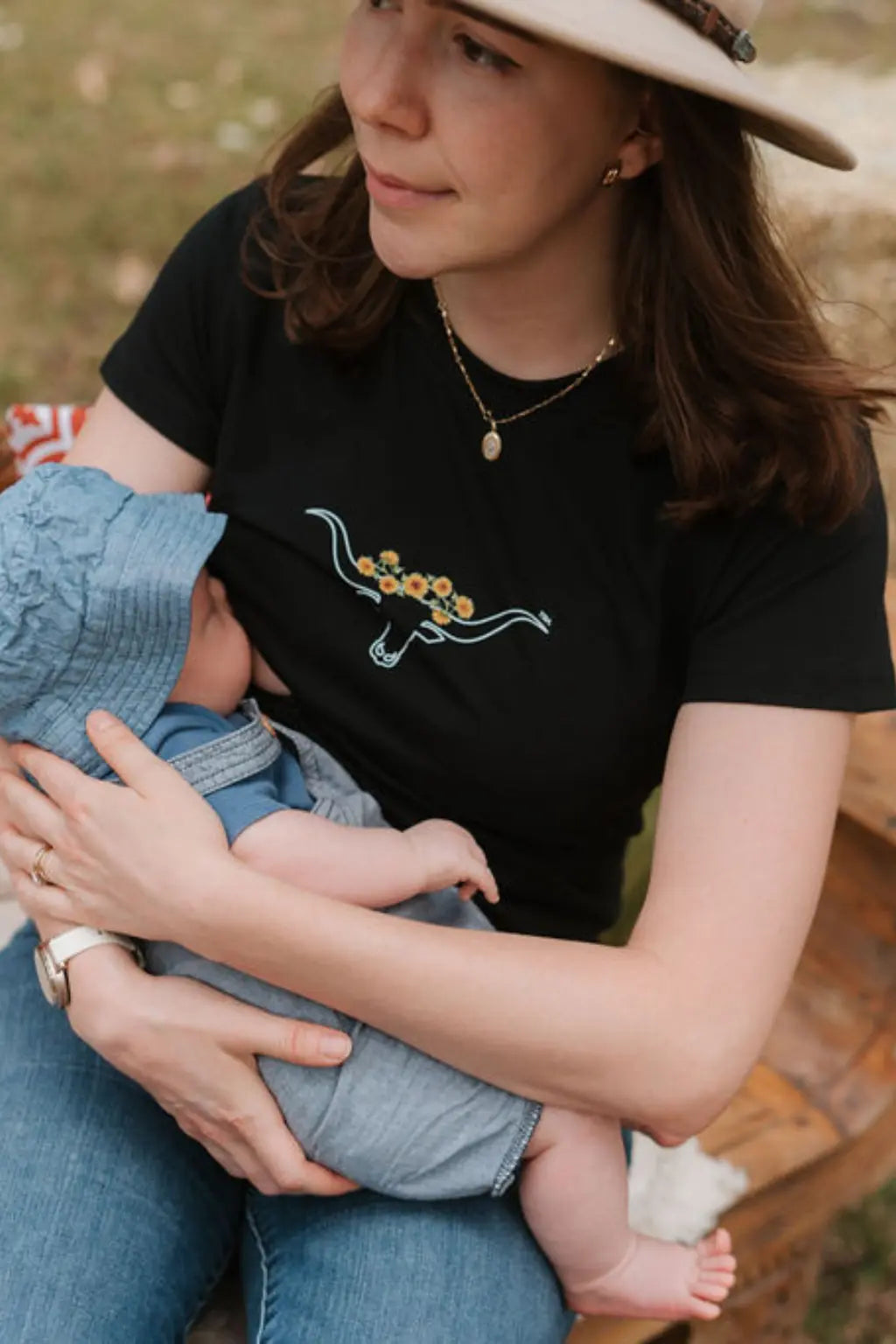 Classic Breastfeeding Tee Nursing Shirt for Mums with Two Way Zip for Easy Breastfeeding Access