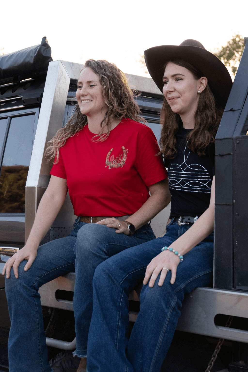 Classic Breastfeeding Tee | Western Boot Stitch | Sample Shirt - TittyTees Breastfeeding Apparel