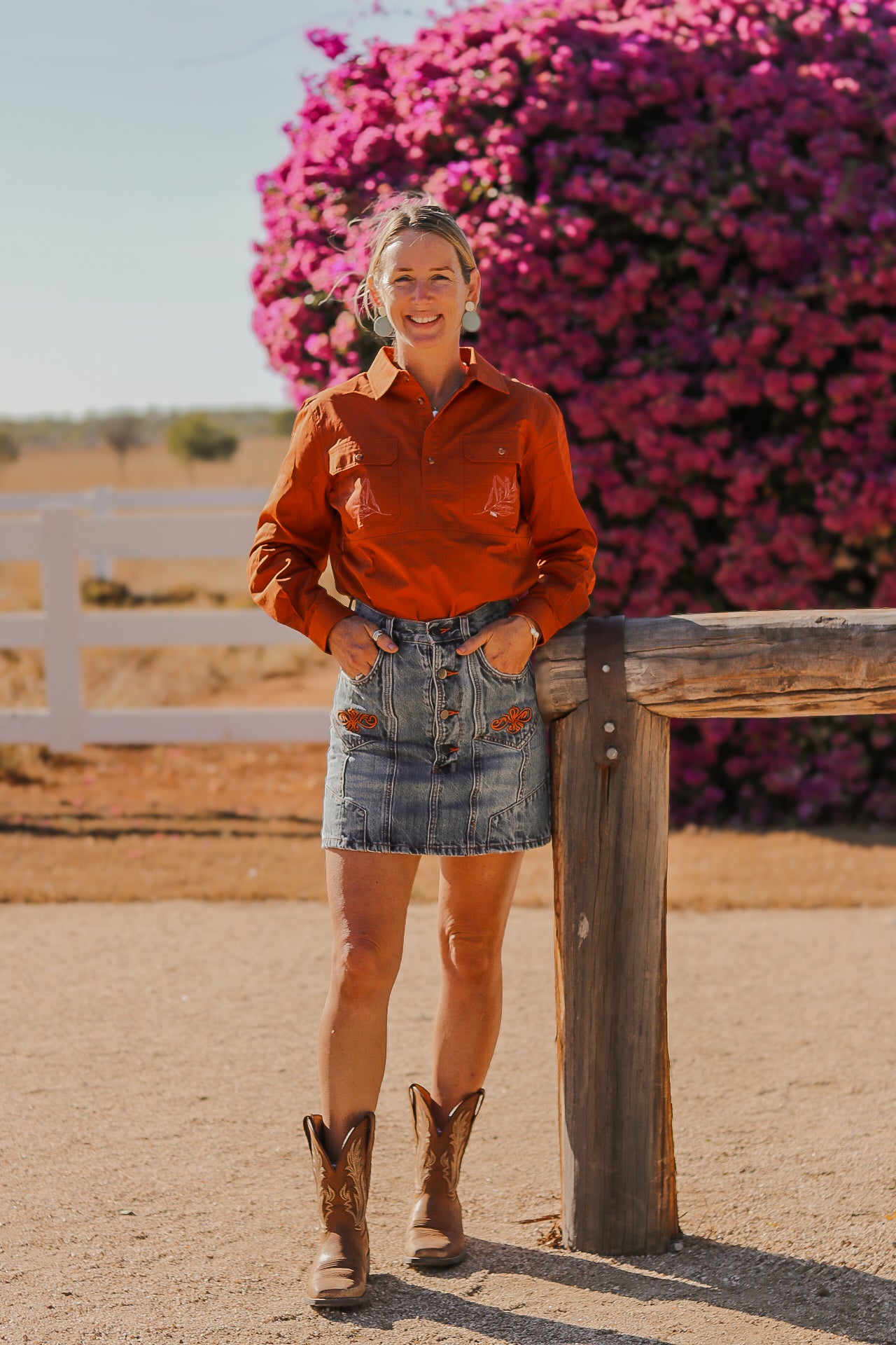 Wattle Whispers Breastfeeding Shirt | Long Sleeve Half Button